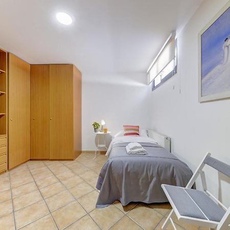 El Palomar Apartment Madrid Exterior photo